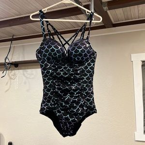 Torrid mermaid suit size 00